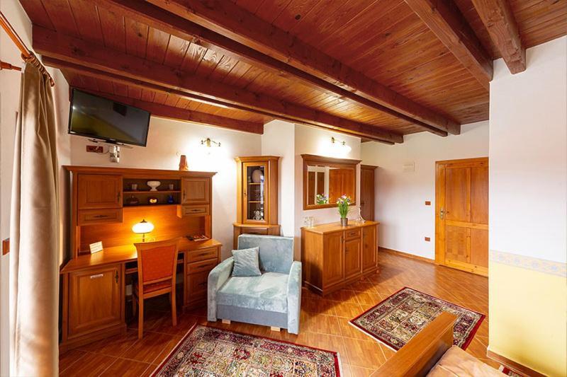 Hotel El Greco Rožnov pod Radhoštěm Buitenkant foto